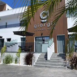  Apartment Giorgis Luxury
