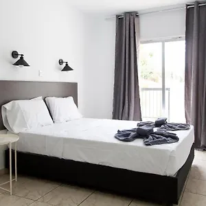 Summer's Apartmanhotel