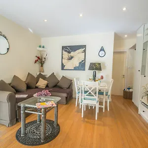 Chrysland Apartman